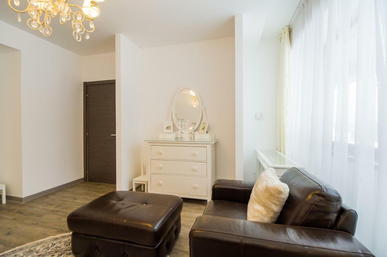 Charming 3-Bedroom Apartment Poiana Brasov Exterior photo
